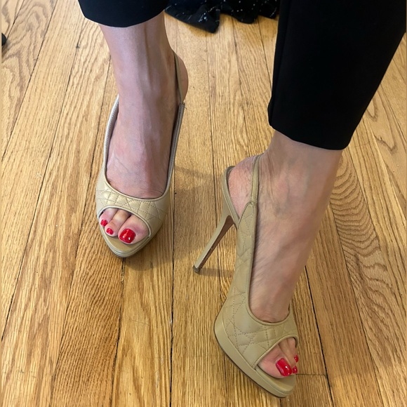 Elegant Tan Slingback Platform Christian Dior heels sz 8 - Picture 1 of 5